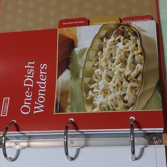 Campbell's Soup cookbooks, 2008 and 1970, both excellent condition. - Picture 15 of 16